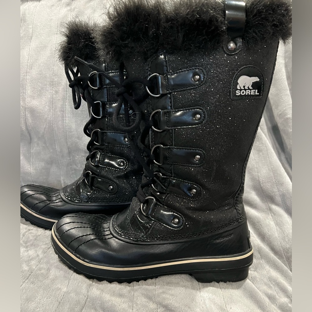 Women’s Sorel Snow Boots